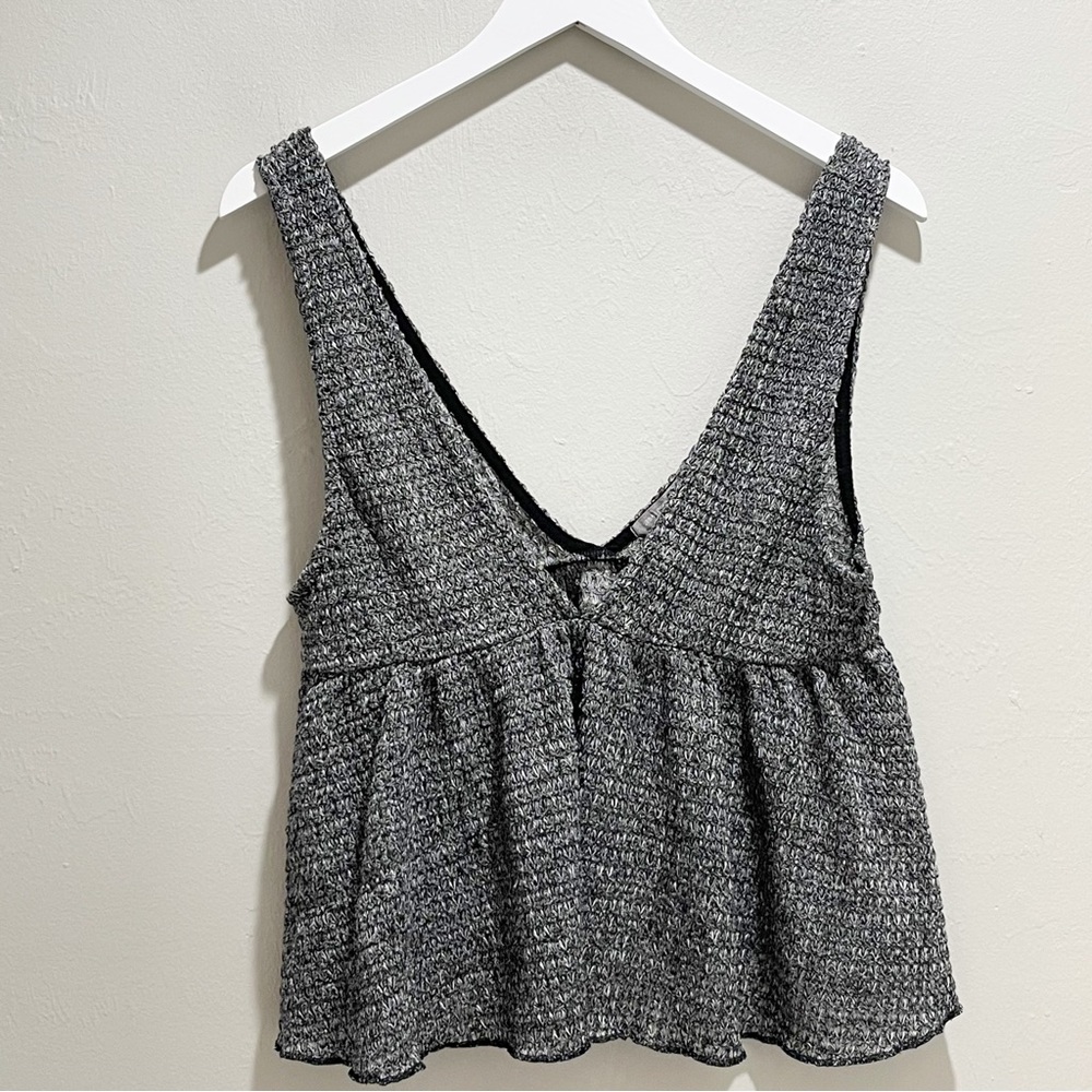 URBAN OUTFITTERS Women’s Black Marled Waffle Knit Double-V Peplum Top Size L